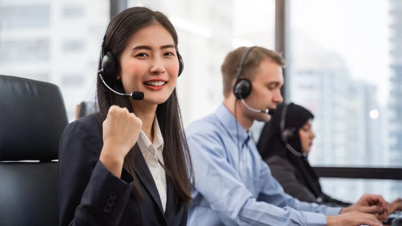 Hình thức hỗ trợ trực tiếp hoạt động liên tục 24/7 ngay trên nền tảng website